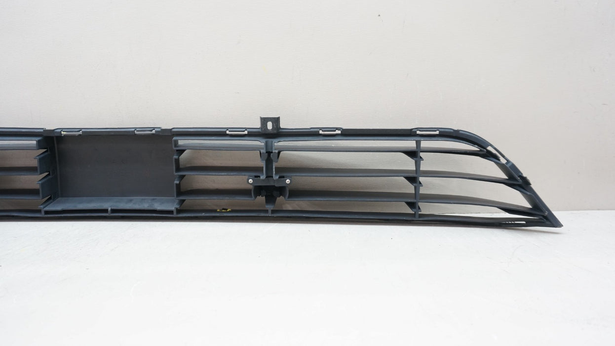 2018-2020 INFINITI QX80 FRONT LOWER BUMPER GRILLE OEM 622566GW0E