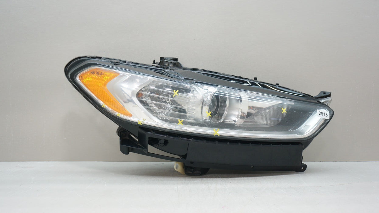 2013-2016 FORD FUSION FRONT RIGHT SIDE HALOGEN HEADLIGHT OEM DS73-13W029-CD