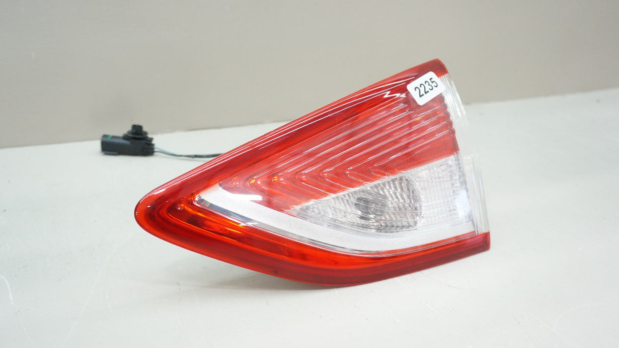 2013-2016 FORD ESCAPE REAR RIGHT PASSENGER SIDE INNER TAIL LIGHT OEM