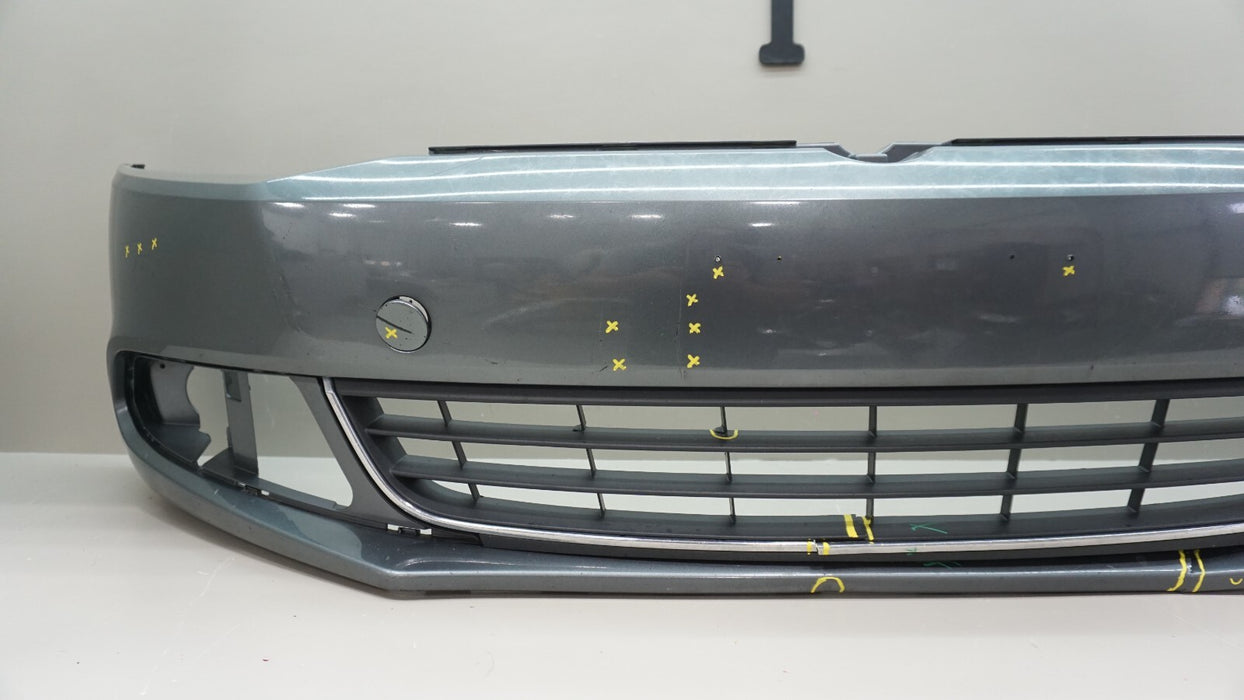 2011-2014 VOLKSWAGEN JETTA GLI FRONT BUMPER COVER W/ GRILLE OEM 5C6.807.221