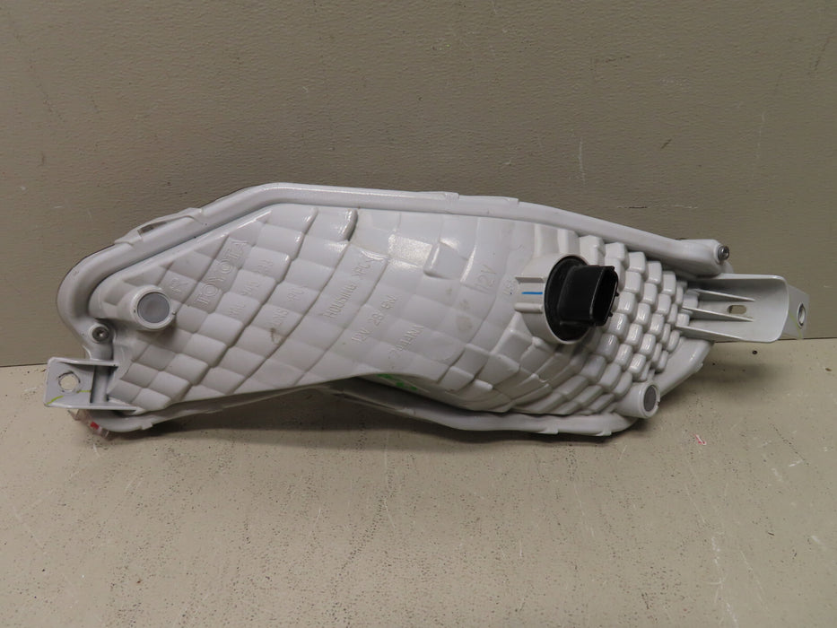 2015-2017 Toyota Camry RH RIGHT FOGLIGHT LAMP OEM