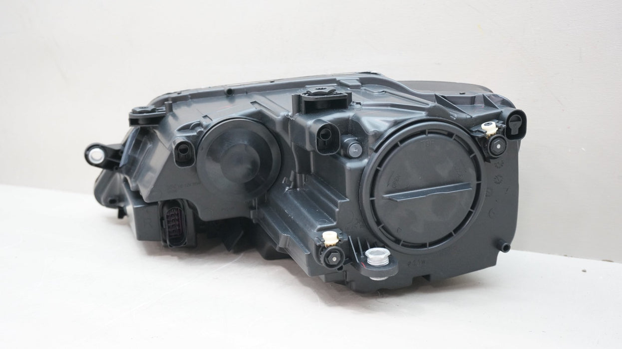 2011-2018 VOLKSWAGEN JETTA FRONT RIGHT SIDE HALOGEN HEADLIGHT AFTERMARKET *MINT*