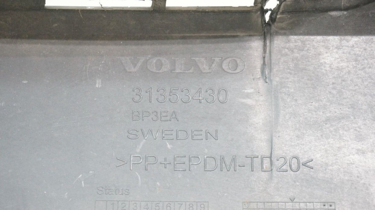 2016-2019 VOLVO XC90 REAR LOWER BUMPER COVER VALANCE OEM 31353430