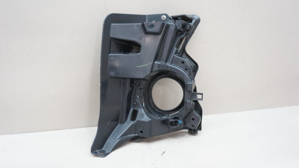 2017-2019 TOYOTA HIGHLANDER FRONT LEFT LOWER FOG LIGHT TRIM MOLDING 52040-0E030