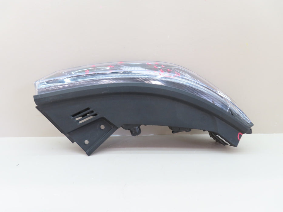 2020-2022 HYUNDAI PALISADE RIGHT DAYTIME RUNNING LIGHT DRL LED OEM 92208-S8010