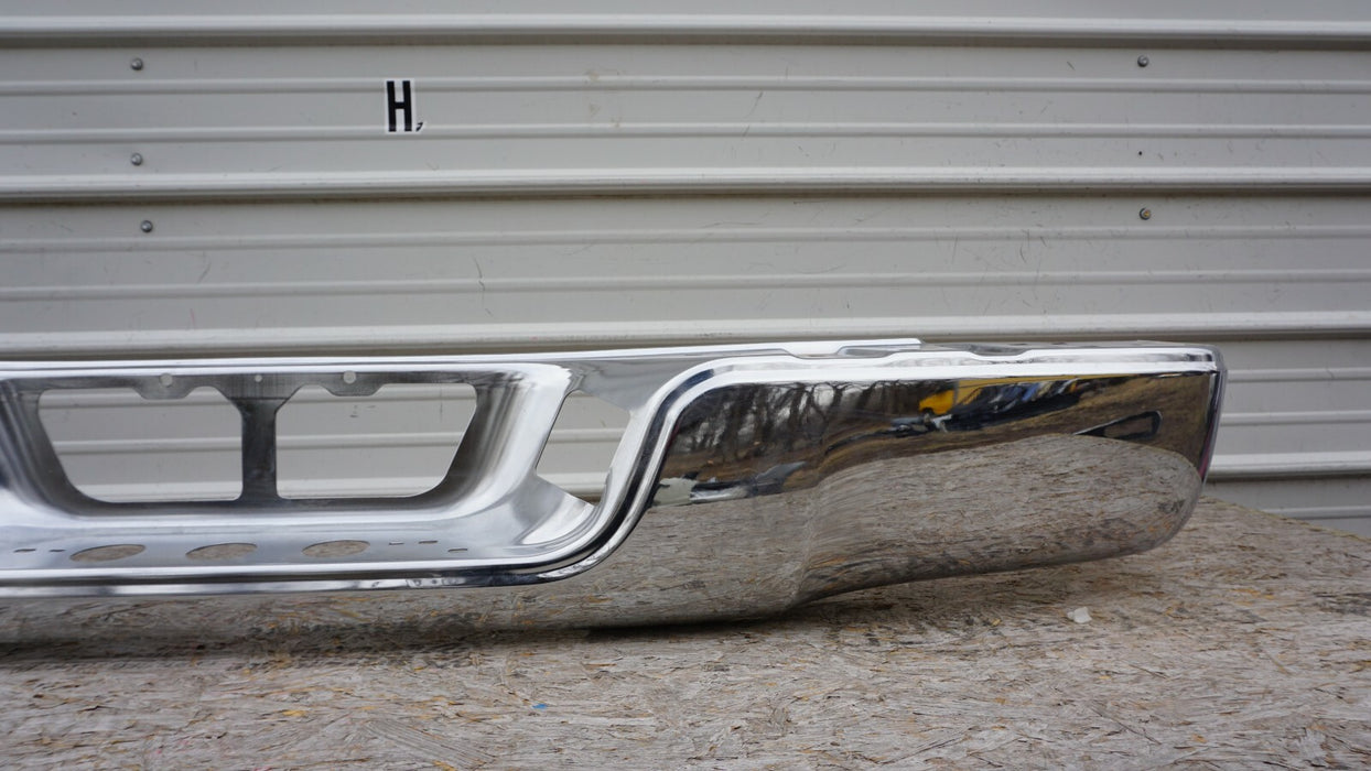 2007-2013 TOYOTA TUNDRA REAR BUMPER FACE BAR WITHOUT TOW PACKAGE OEM