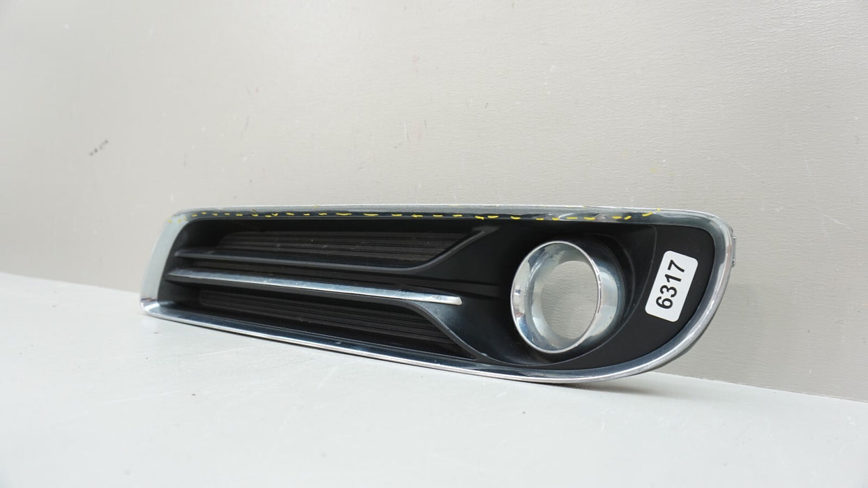 2011-2016 CHRYSLER 300 LEFT LOWER GRILLE FOG LIGHT BEZEL TRIM OEM 11LX-197AB