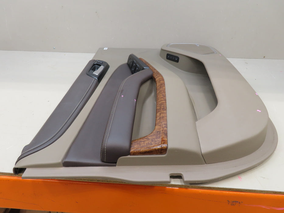 2015-2019 CHEVROLET SUBURBAN FRONT LEFT DRIVER DOOR PANEL ASSEMBLY OEM