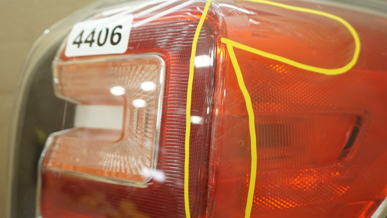 2016-2018 SUBARU FORESTER RIGHT PASSENGER SIDE TAIL LIGHT LED OEM 84201-SG141