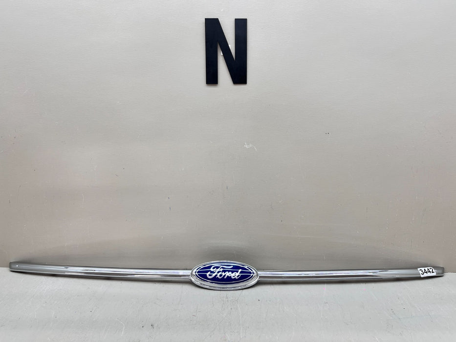 2013-2019 FORD TAURUS REAR TRUNK CHROME TRIM OEM DG13-54425A22