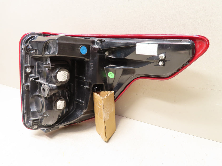 2020-2022 FORD EXPLORER REAR LEFT DRIVER SIDE OUTER TAILLIGHT HALOGEN W/LED OEM
