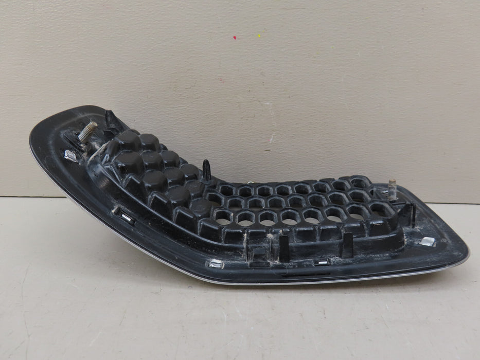 2014-2018 JEEP CHEROKEE FRONT RADIATOR GRILL GRILLE INSERT #2 OEM