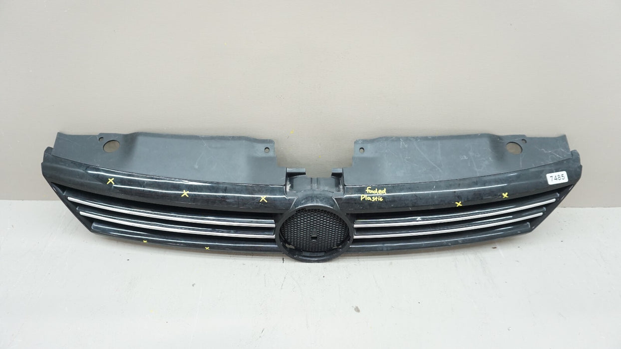 2011-2014 VOLKSWAGEN JETTA FRONT UPPER RADIATOR GRILLE GRILL OEM 5C6853653