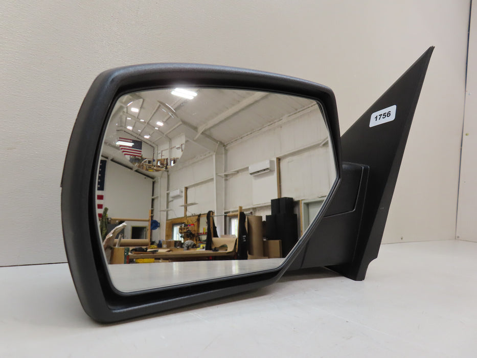 2014-2018 CHEVROLET SILVERADO 1500 FRONT LEFT DRIVER SIDE MIRROR OEM