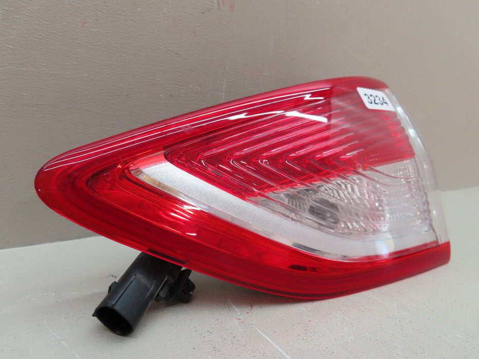 2013 2014 2015 2016 FORD ESCAPE REAR RIGHT PASSENGER INNER TAIL LIGHT OEM