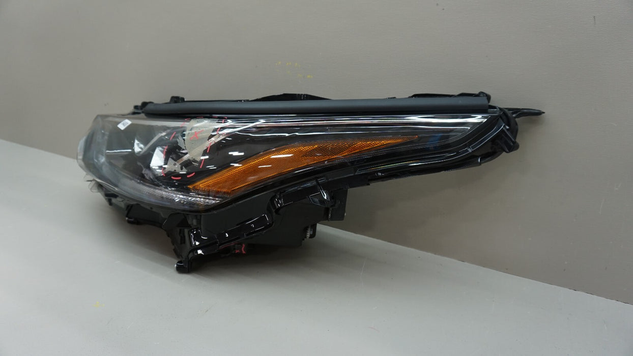 2020-2022 TOYOTA HIGHLANDER FRONT LH LEFT DRIVER SIDE HEADLIGHT OEM