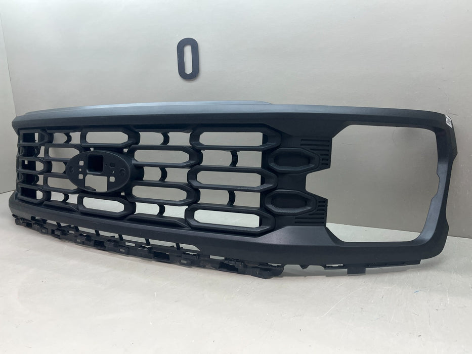 2024-2026 FORD F-150 FRONT UPPER GRILLE RL34-8200-SAW OEM