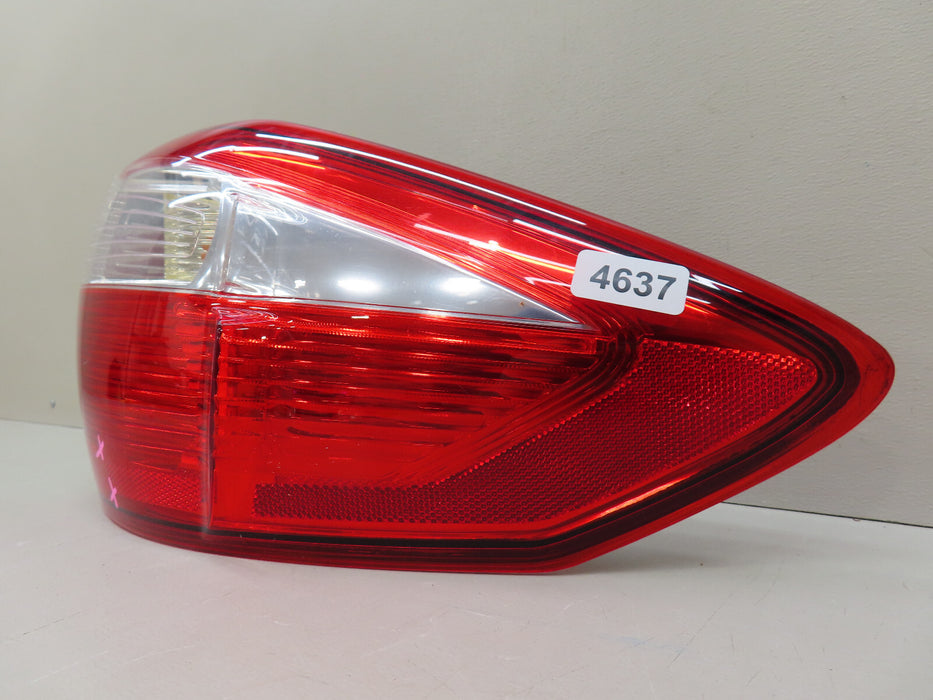 2013-2016 FORD C-MAX REAR RIGHT PASSENGER SIDE TAIL LIGHT OUTER OEM