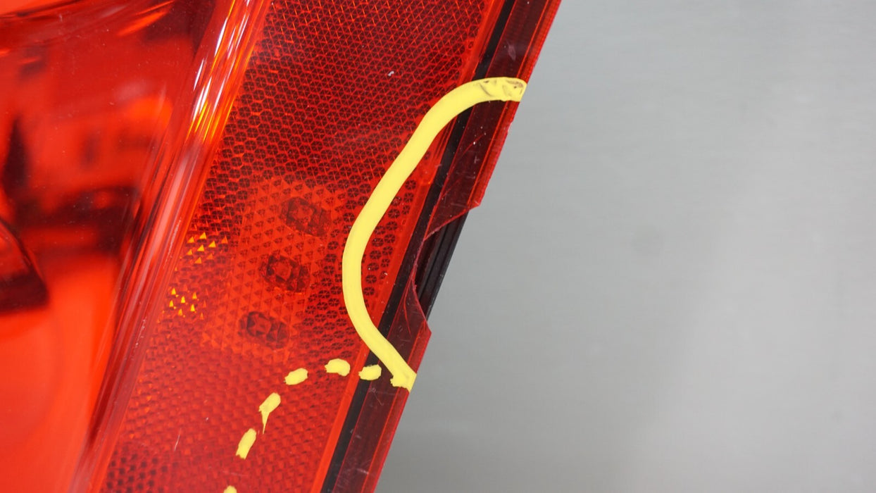 2011-2019 DODGE CARAVAN RH RIGHT PASSENGER SIDE TAIL LIGHT OEM