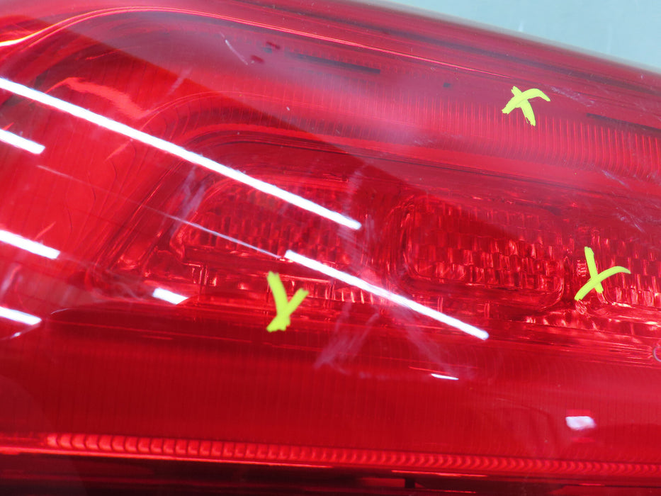 2015 -2020 JEEP GRAND CHEROKEE REAR RIGHT PASSENGER SIDE TAIL LIGHT AFTERMARKET
