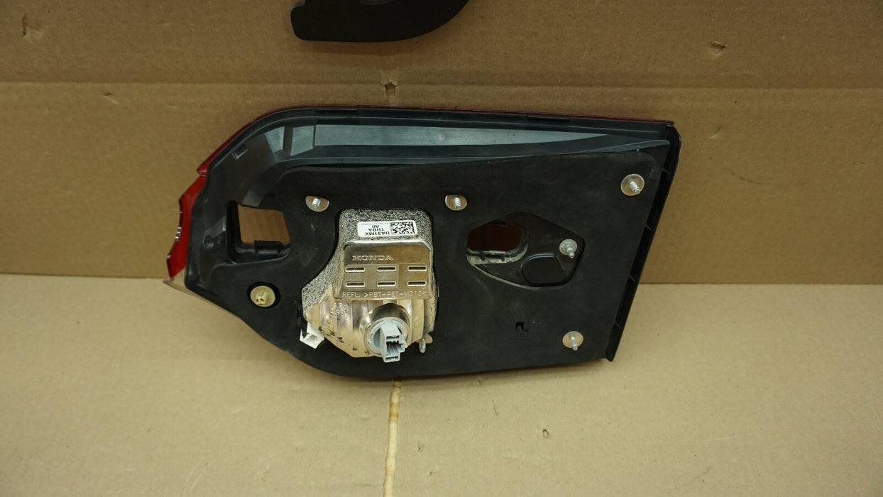 2018-2022 HONDA ODYSSEY LEFT DRIVER SIDE TAIL LIGHT HALOGEN OEM 18 19 20 21 22