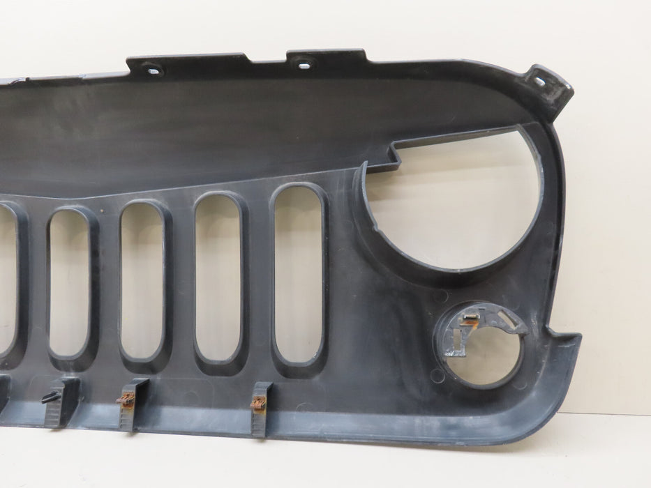 2007-2017 JEEP WRANGLER/RUBICON JK FRONT CENTER GRILLE AFTERMARKET