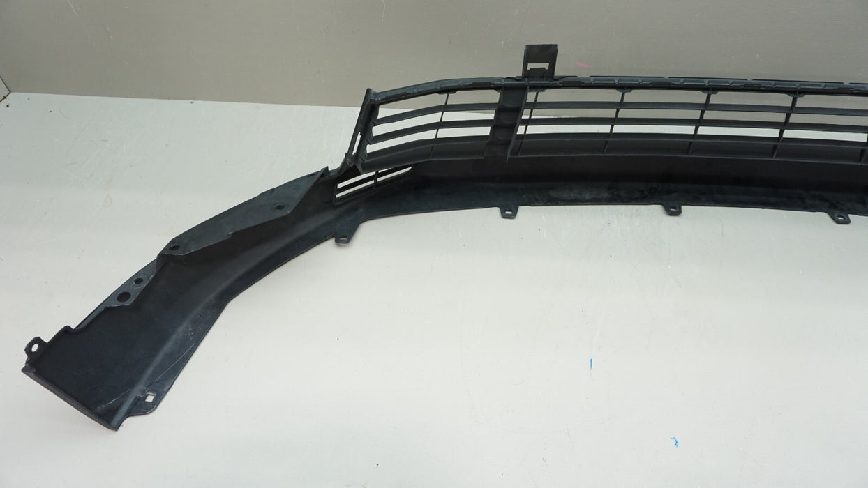 2017-2019 TOYOTA HIGHLANDER FRONT LOWER BUMPER COVER VALANCE OEM 52129-0E030