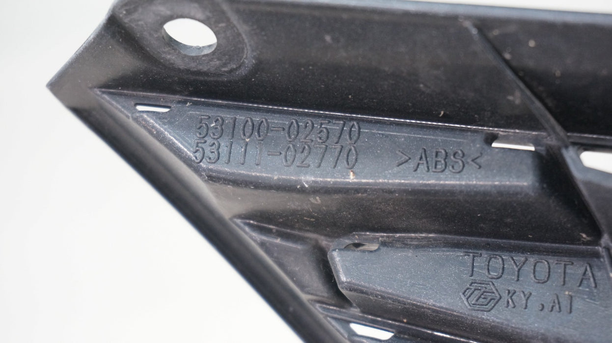 2014-2016 TOYOTA COROLLA S FRONT UPPER BUMPER GRILLE OEM 53100-02570