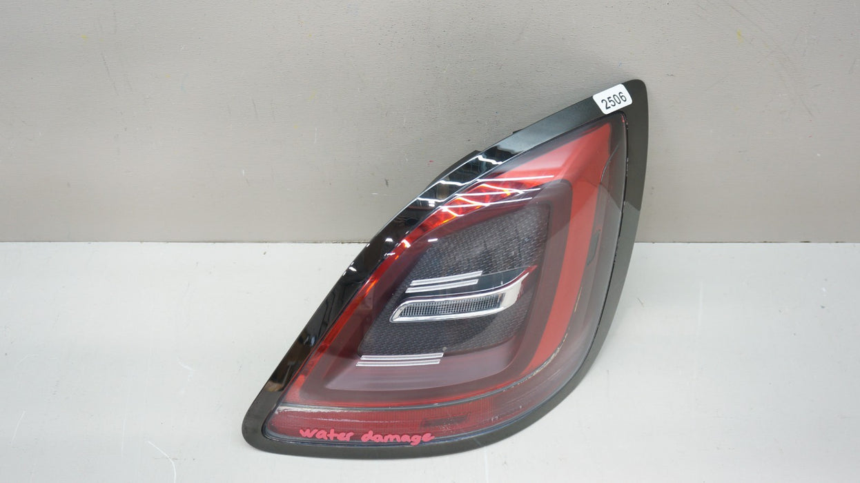 2021-2023 ROLLS ROYCE GHOST REAR RIGHT PASSENGER SIDE TAIL LIGHT OEM