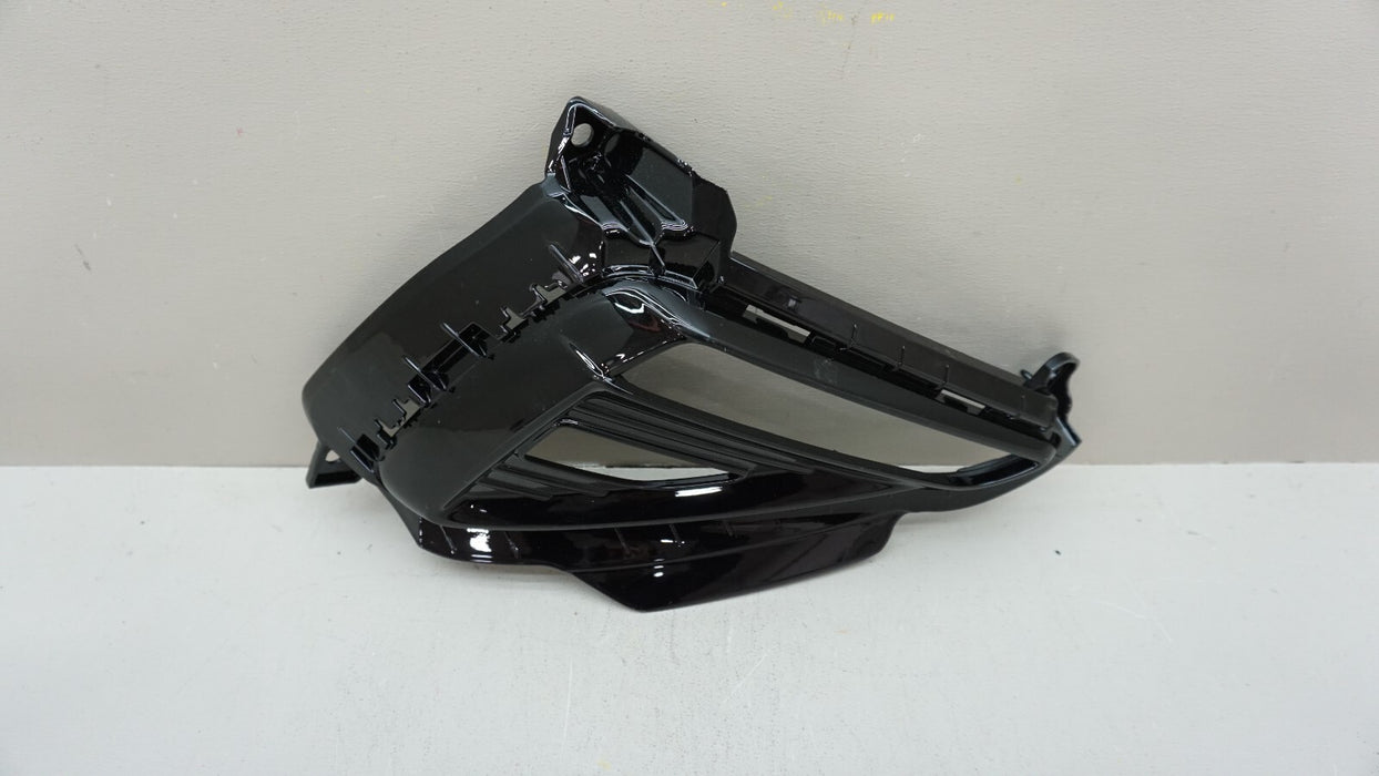 2019-2020 KIA FORTE FRONT RIGHT FOG LIGHT TRIM MOLDING OEM 19 20 K6661-M7010