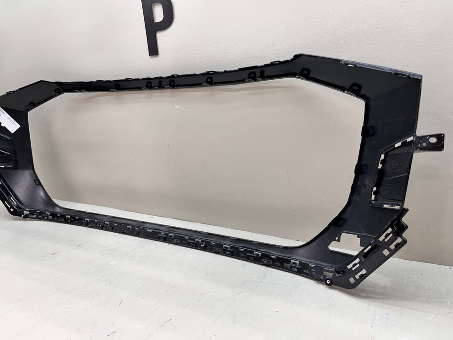 2019-2023 AUDI Q8 FRONT UPPER RADIATOR GRILLE SURROUND TRIM OEM 4M8 807 725