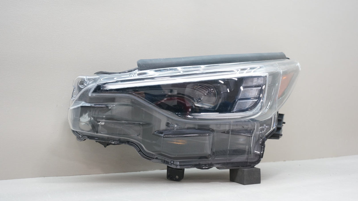 2024-2025 SUBARU CROSSTREK / IMPREZA FRONT LEFT DRIVER SIDE LED HEADLIGHT OEM