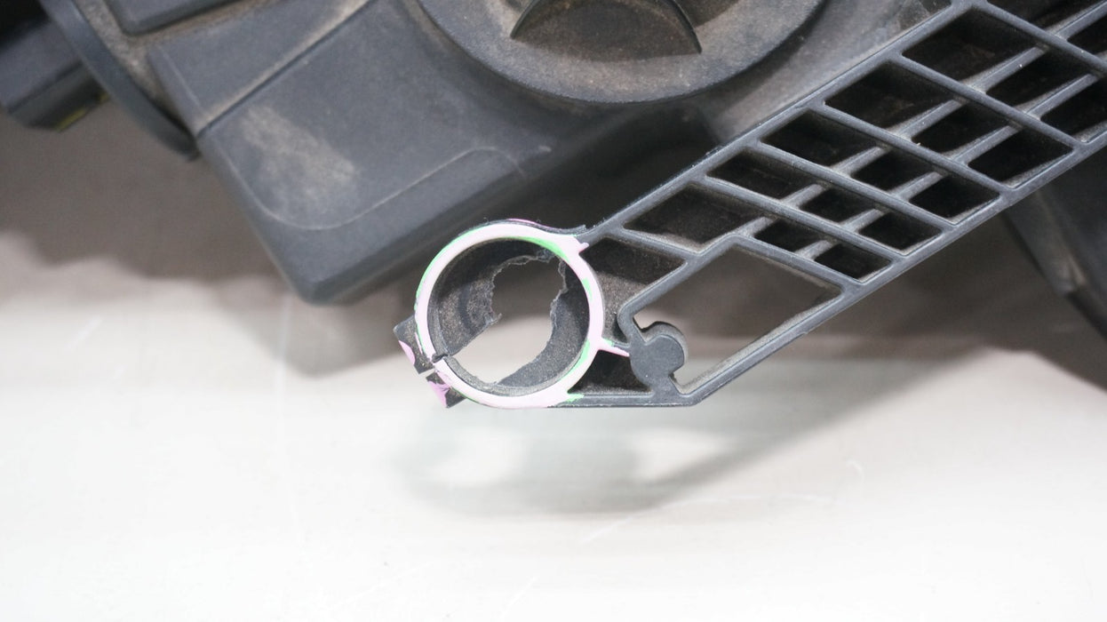 2022-2024 GMC TERRAIN FRONT LEFT DRIVER SIDE LED HEADLIGHT *FOR PARTS*