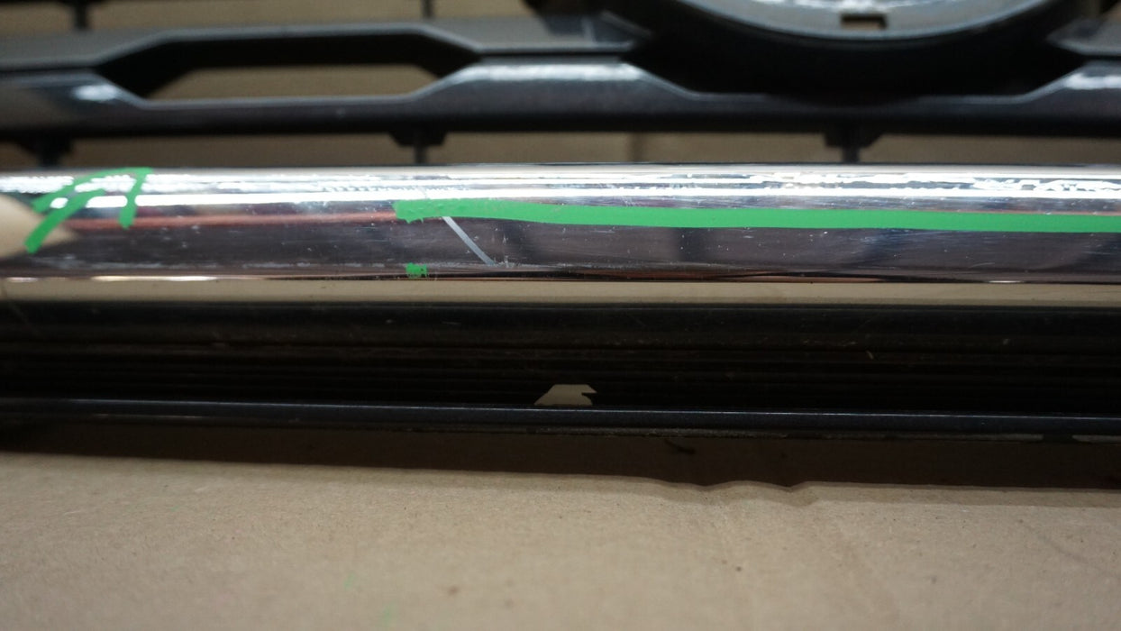 2017-2020 NISSAN PATHFINDER FRONT CHROME RADIATOR GRILLE OEM