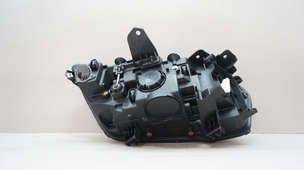 2022-2025 GENESIS GV70 FRONT LEFT DRIVER SIDE LED HEADLIGHT OEM 92101-AR