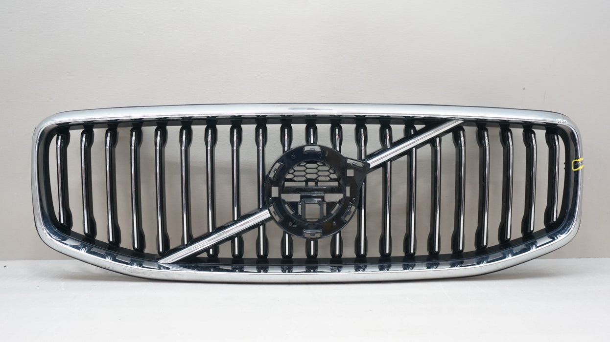 2018-2021 VOLVO XC60 FRONT BUMPER RADIATOR GRILLE OEM