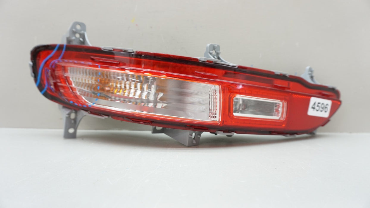 2017-2019 KIA SPORTAGE REAR LH LEFT DRIVER SIDE BUMPER REFLECTOR OEM
