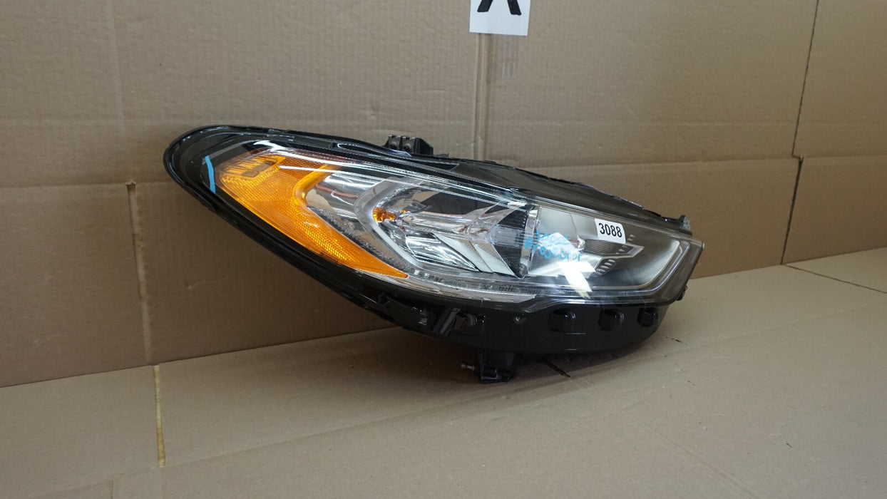 2017-2018 FORD FUSION RIGHT PASSENGER SIDE HEADLIGHT HALOGEN LED  W/ BALLAST OEM