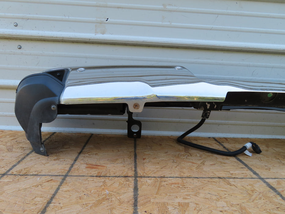 2014 2015 2016 2017 2018 GMC-Sierra Chevy-Silverado 1500 Rear Bumper OEM