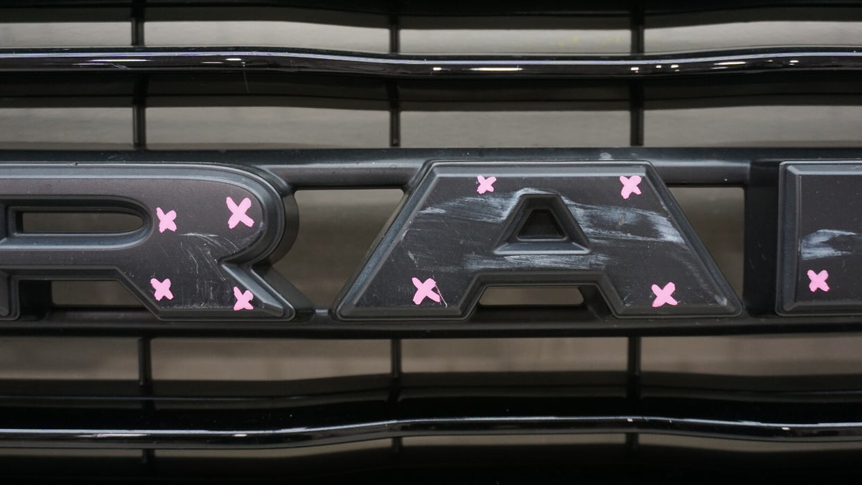 2019-2023 RAM 1500 FRONT UPPER MAIN GRILLE 6BT01TRMAF OEM 19 20 21 22 23