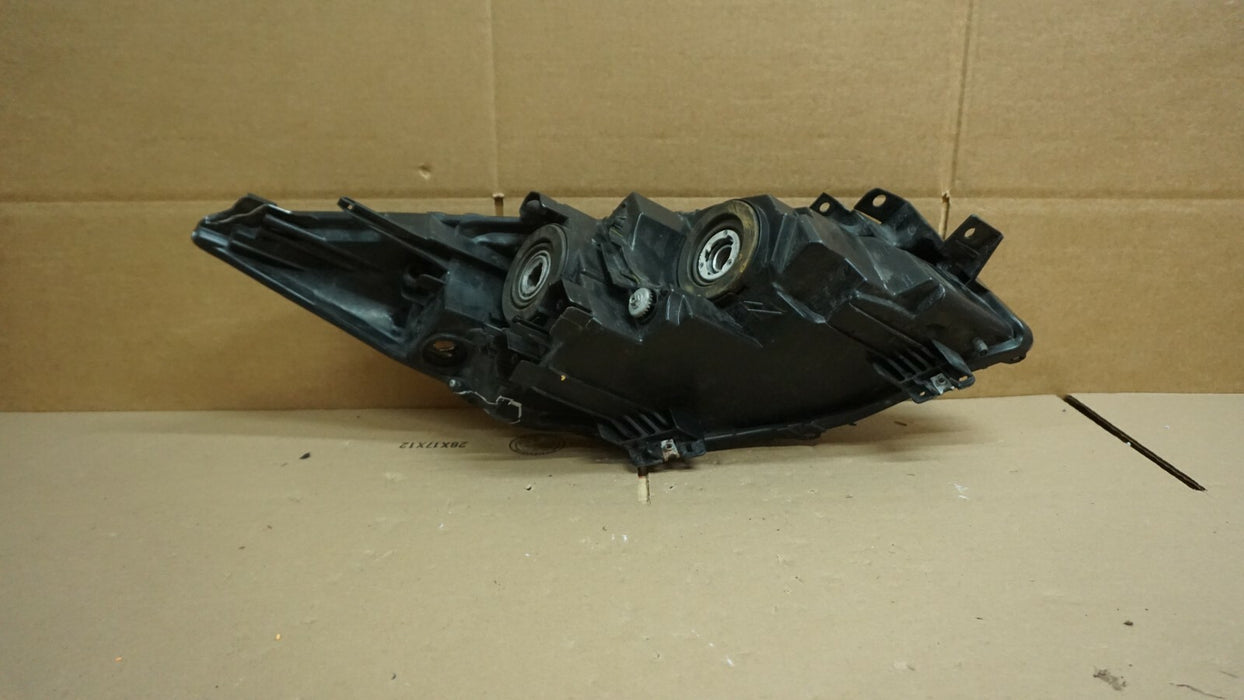 2010-2013 MAZDA 3 FRONT LEFT DRIVER SIDE HEADLIGHT HALOGEN LAMP LIGHT OEM
