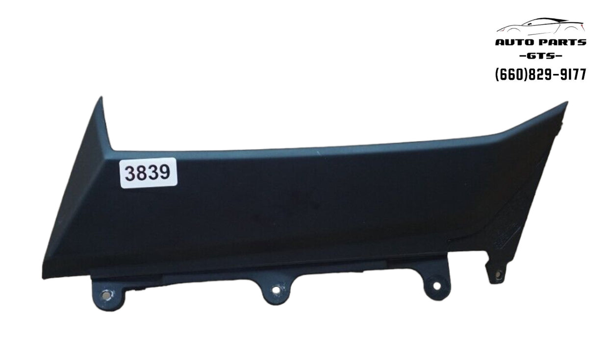 LAMBORGHINI AVENTADOR PASSENGER RIGHT SIDE FENDER TRIM OEM 470854776A