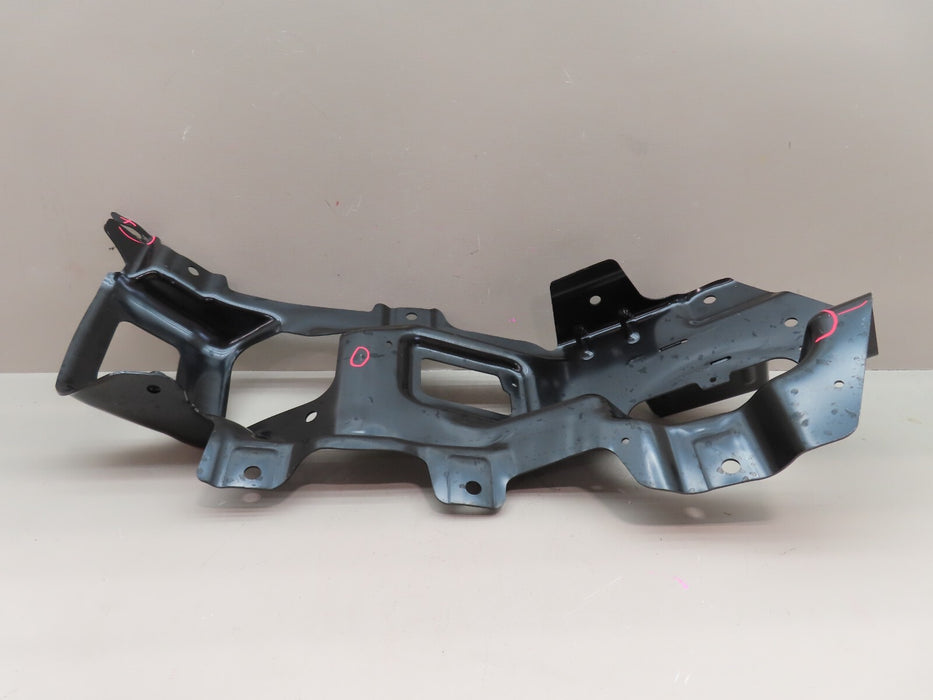 2014-2015 GMC SIERRA 1500 FRONT LEFT BUMPER MOUNT BRACKET AFTERMARKET GM1062109