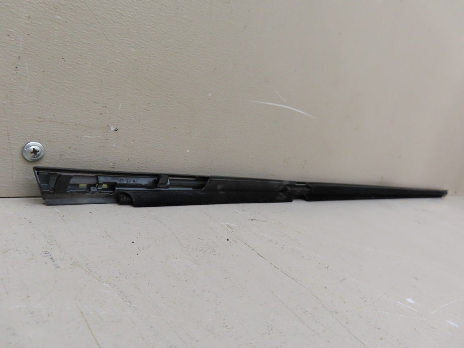 2014-2018 SUBARU FORESTER FRONT LEFT DRIVER SIDE BELT MOLDING OEM