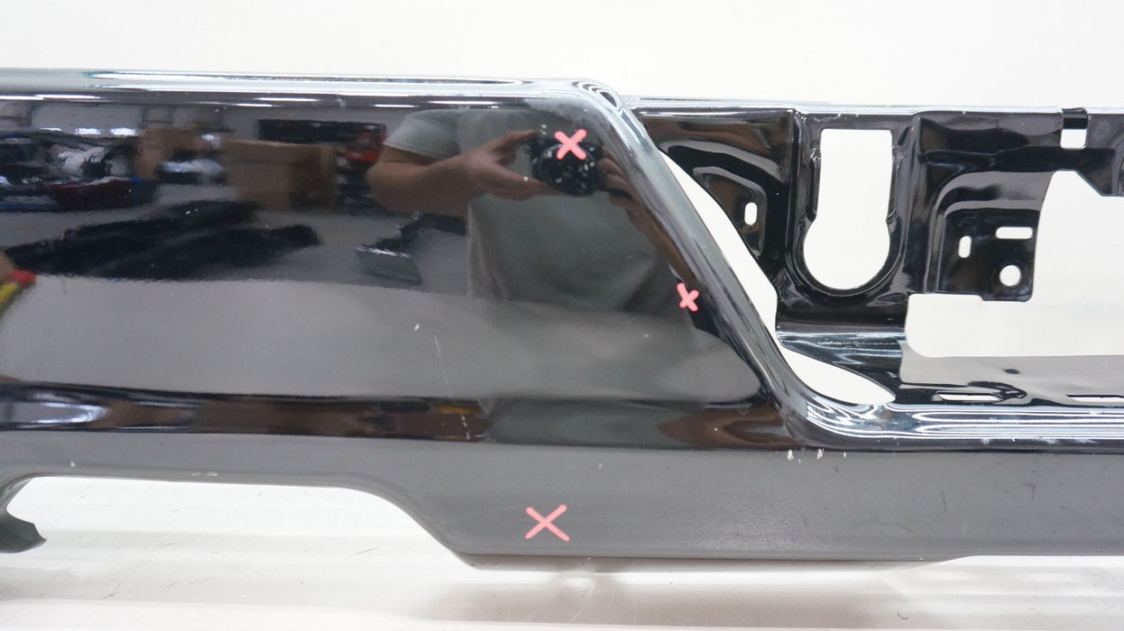 2019-2022 CHEVROLET SILVERADO GMC SIERRA 1500 REAR BUMPER METAL OEM 84429050