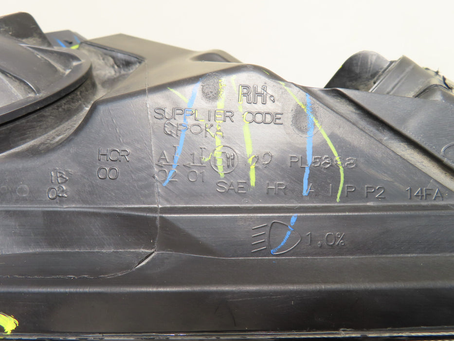 2014-2019 FORD FIESTA RIGHT PASSNGENGER HEADLIGHT HEADLAMP HALOGEN OEM