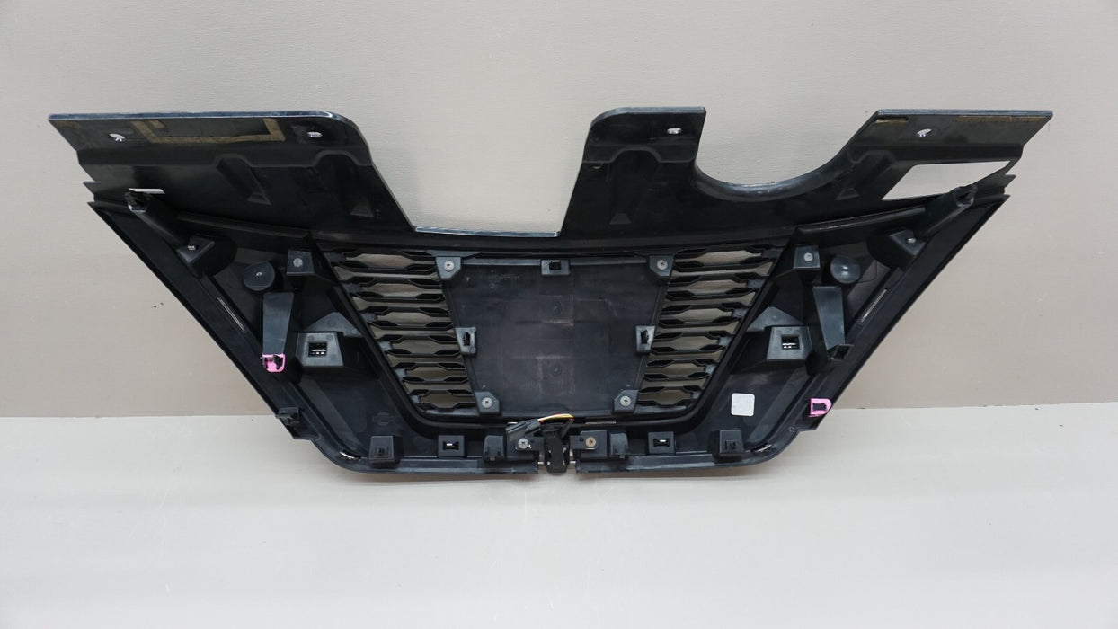 2016-2018 NISSAN ROGUE FRONT UPPER MAIN GRILLE W/ BADGE & CAMERA 623106FL0C OEM