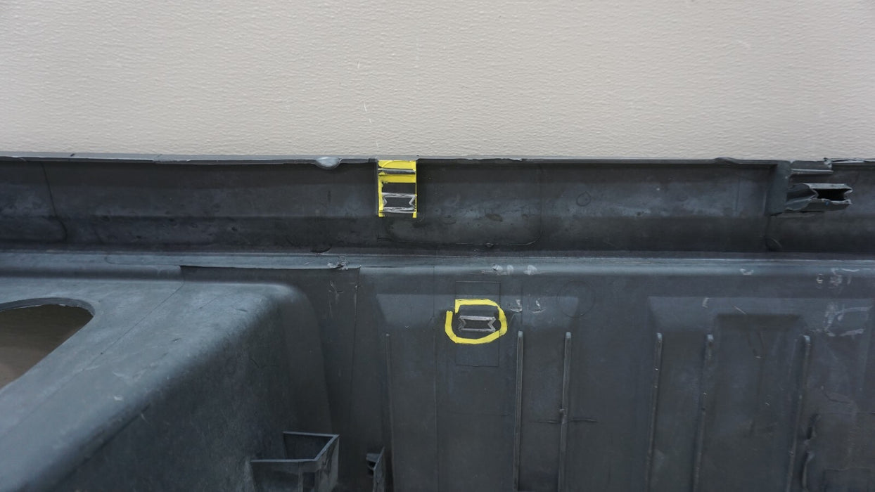 2014-2018 CHEVROLET SILVERADO REAR UPPER BUMPER COVER STEP PAD OEM GMW15188