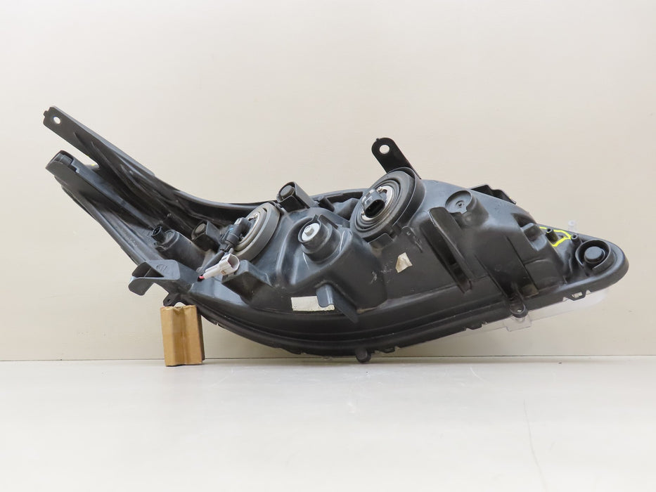 2013-2015 TOYOTA AVALON FRONT RIGHT PASSENGER SIDE HEADLIGHT OEM 9304