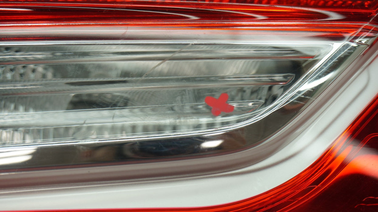 2018-2020 HONDA ACCORD REAR LEFT DRIVERS SIDE INNER TAIL LIGHT OEM